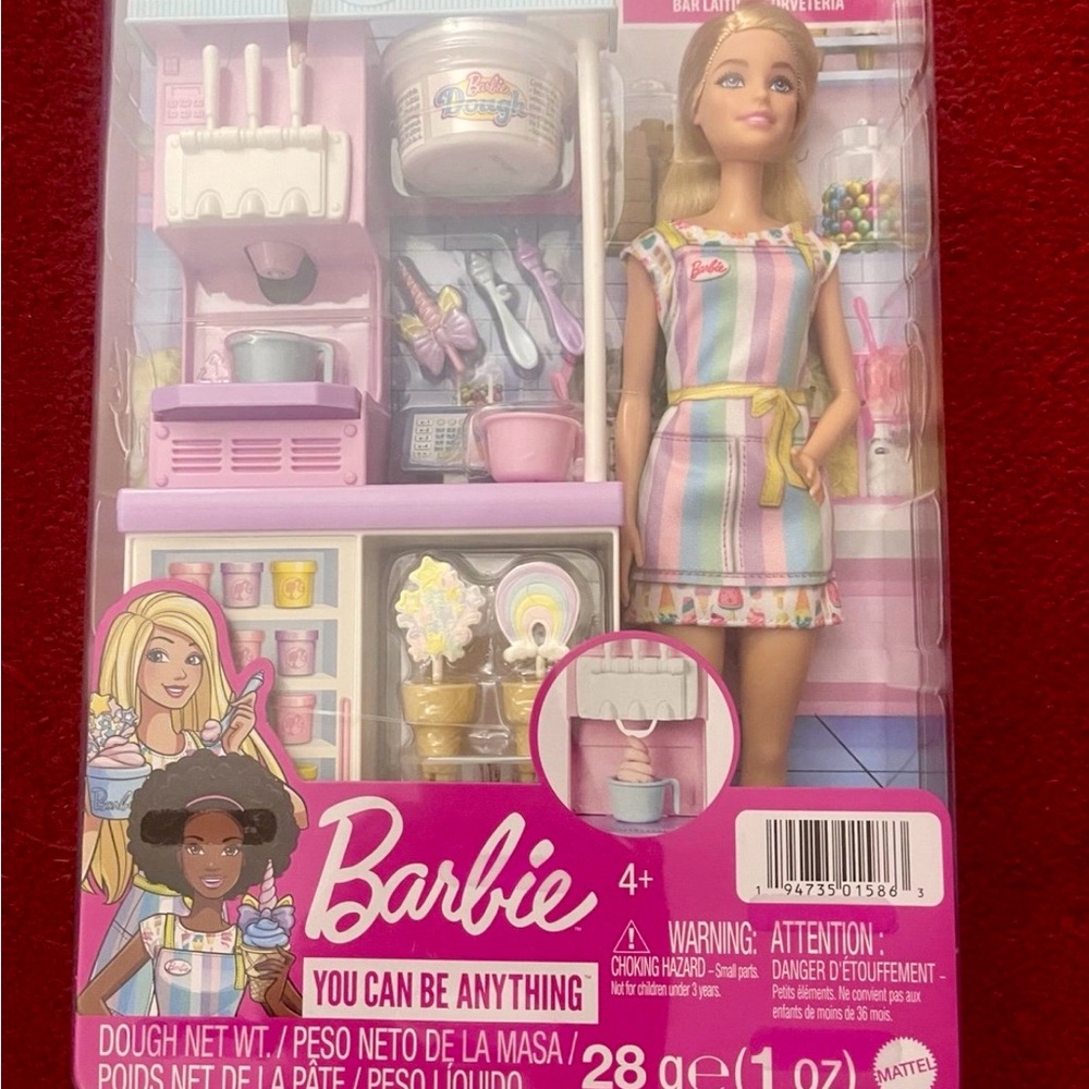 Barbie Playset Doll - Multicolor Apron